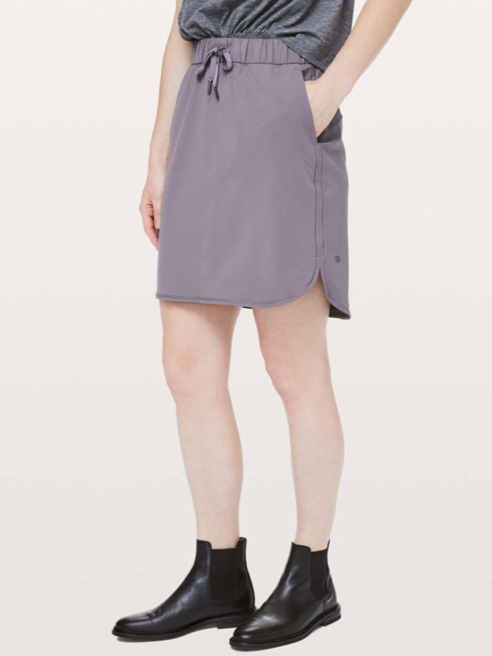 Lululemon On The Fly Skirt *21" Size 6 Magnum $88